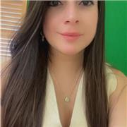 Médico especialista en medicina interna con amplia experiencia en docencia